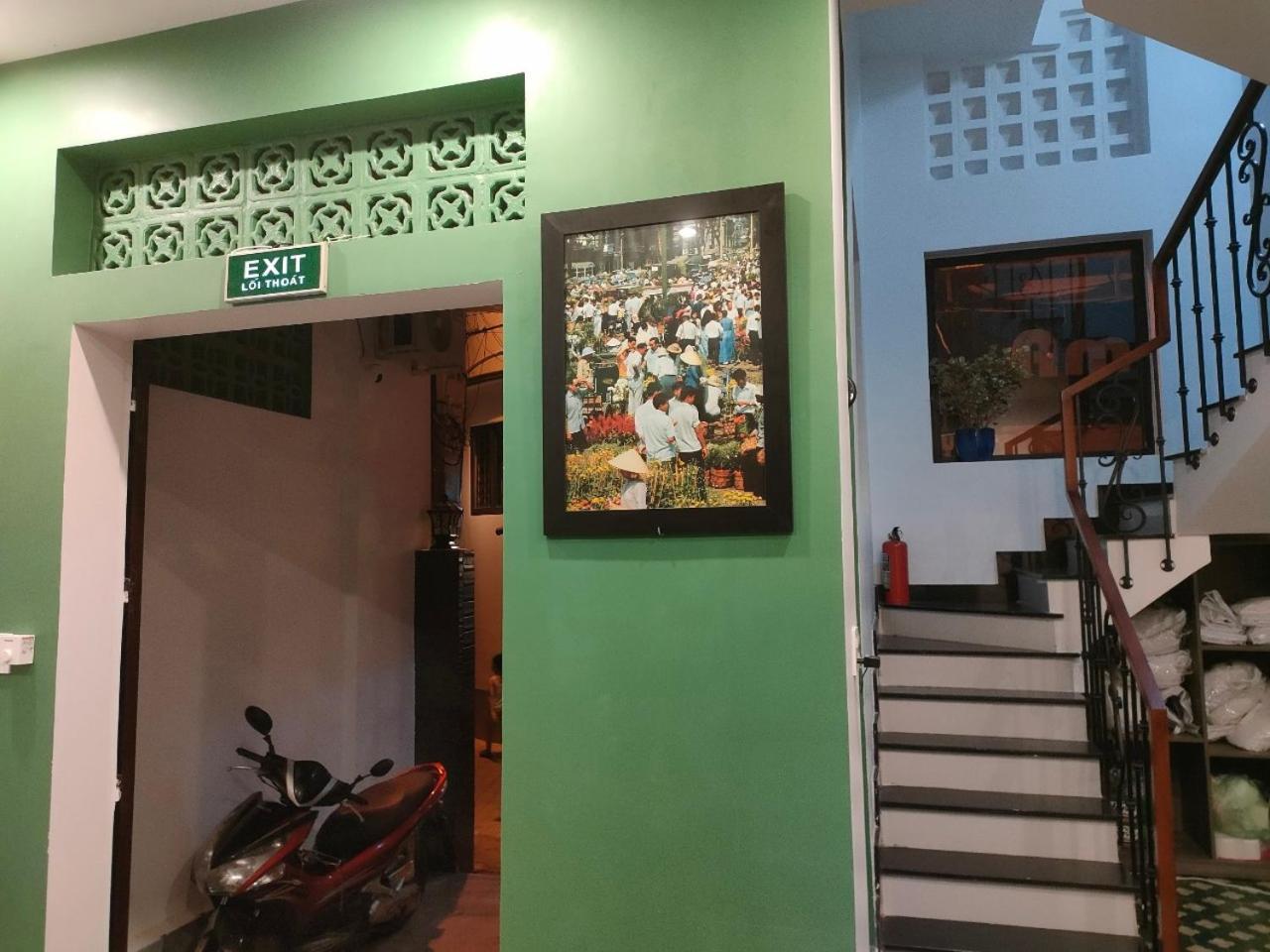 Nineties Homestay Hue Exterior photo